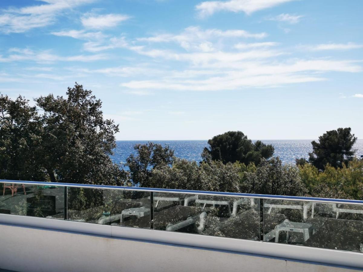 Mobil Home Neuf Camping L Ile Dor Plage St Raphael Avec Piscine Saint-Raphaël エクステリア 写真