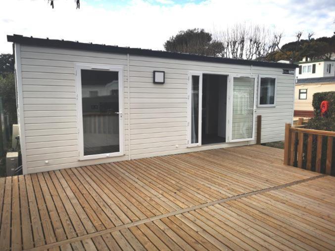 Mobil Home Neuf Camping L Ile Dor Plage St Raphael Avec Piscine Saint-Raphaël エクステリア 写真