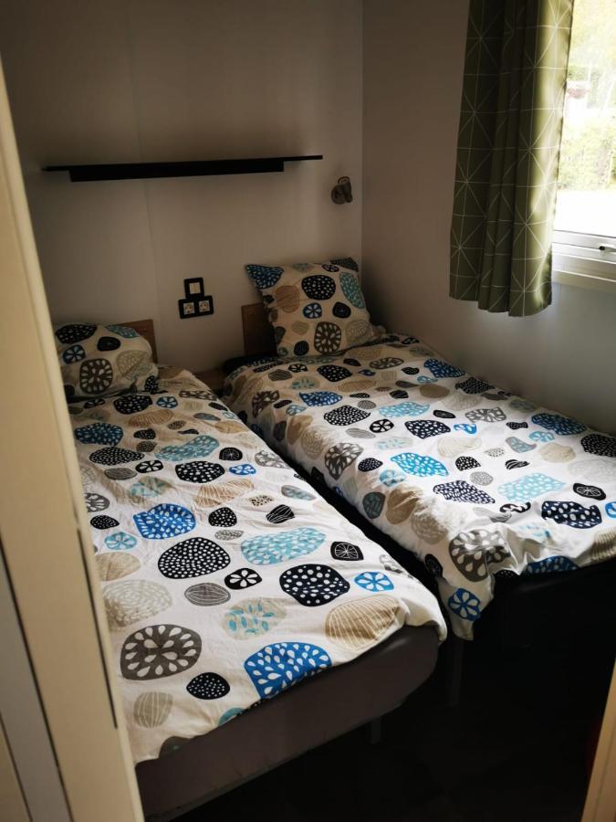 Mobil Home Neuf Camping L Ile Dor Plage St Raphael Avec Piscine Saint-Raphaël エクステリア 写真